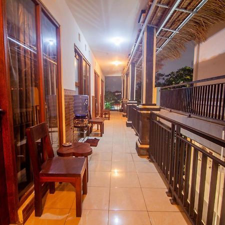 Putra Dadi Guest House Чангу Экстерьер фото