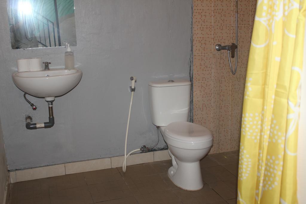Putra Dadi Guest House Чангу Экстерьер фото