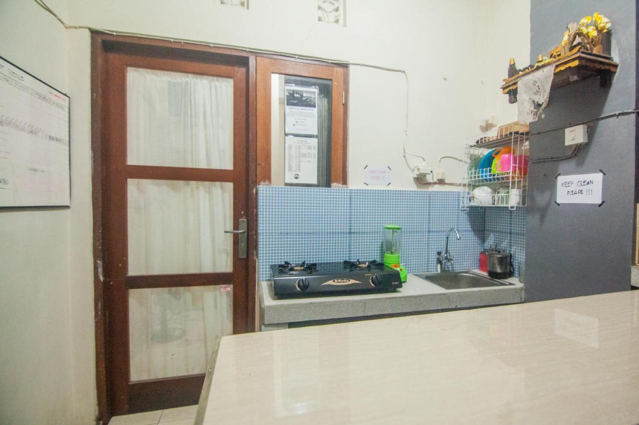 Putra Dadi Guest House Чангу Экстерьер фото