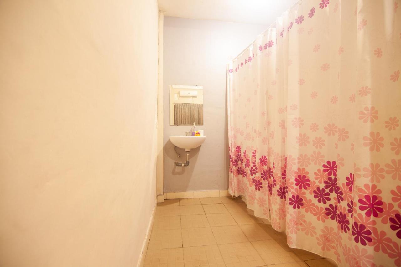 Putra Dadi Guest House Чангу Экстерьер фото